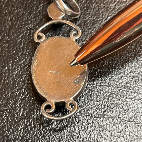 Ruby and snowflake obsidian stone pendant with sterling silver - Picture 2 of 4